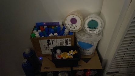 Hardcore spray cans