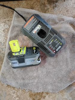 RYOBI 18 VOLT CHARGER & BATTERY