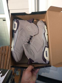 Smokey Mauve 6s men's size 10