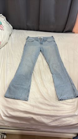 Hollister Low-Rise boot