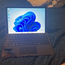 Surface 7 Pro
