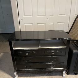 French provincial dresser