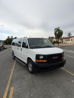 2017 GMC Savana