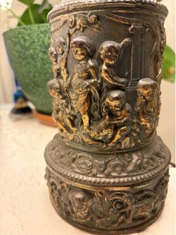 Victorian Gilt Bronze Cherub Lamp