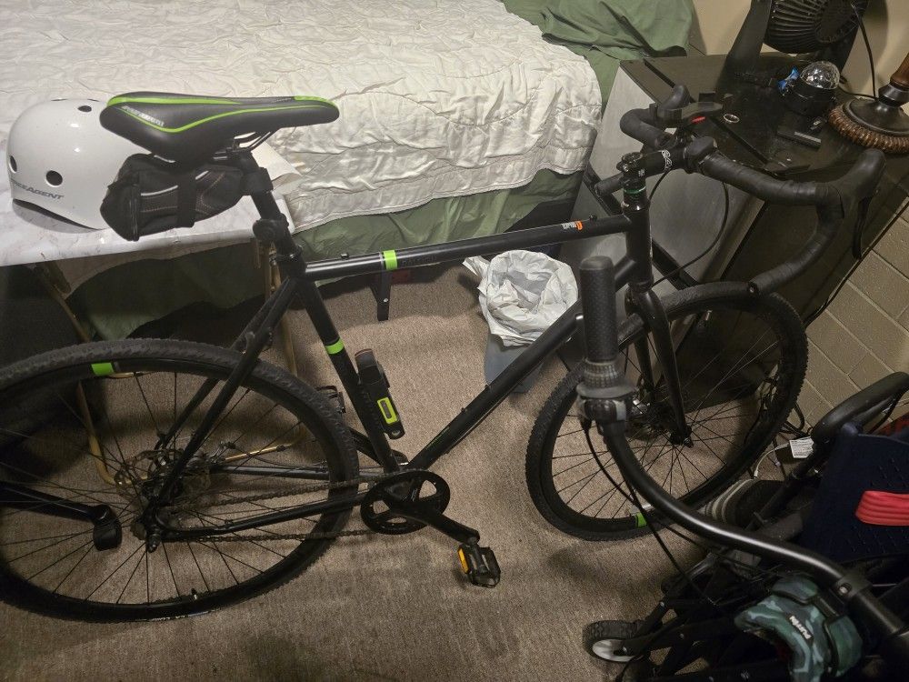 Raleigh Furley Single Speed Road / Urban Bike Bicycle 