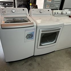 LG Washer And Gas Dryer Set