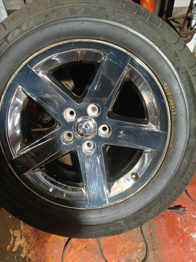 Dodge 20-in Rim and Tire