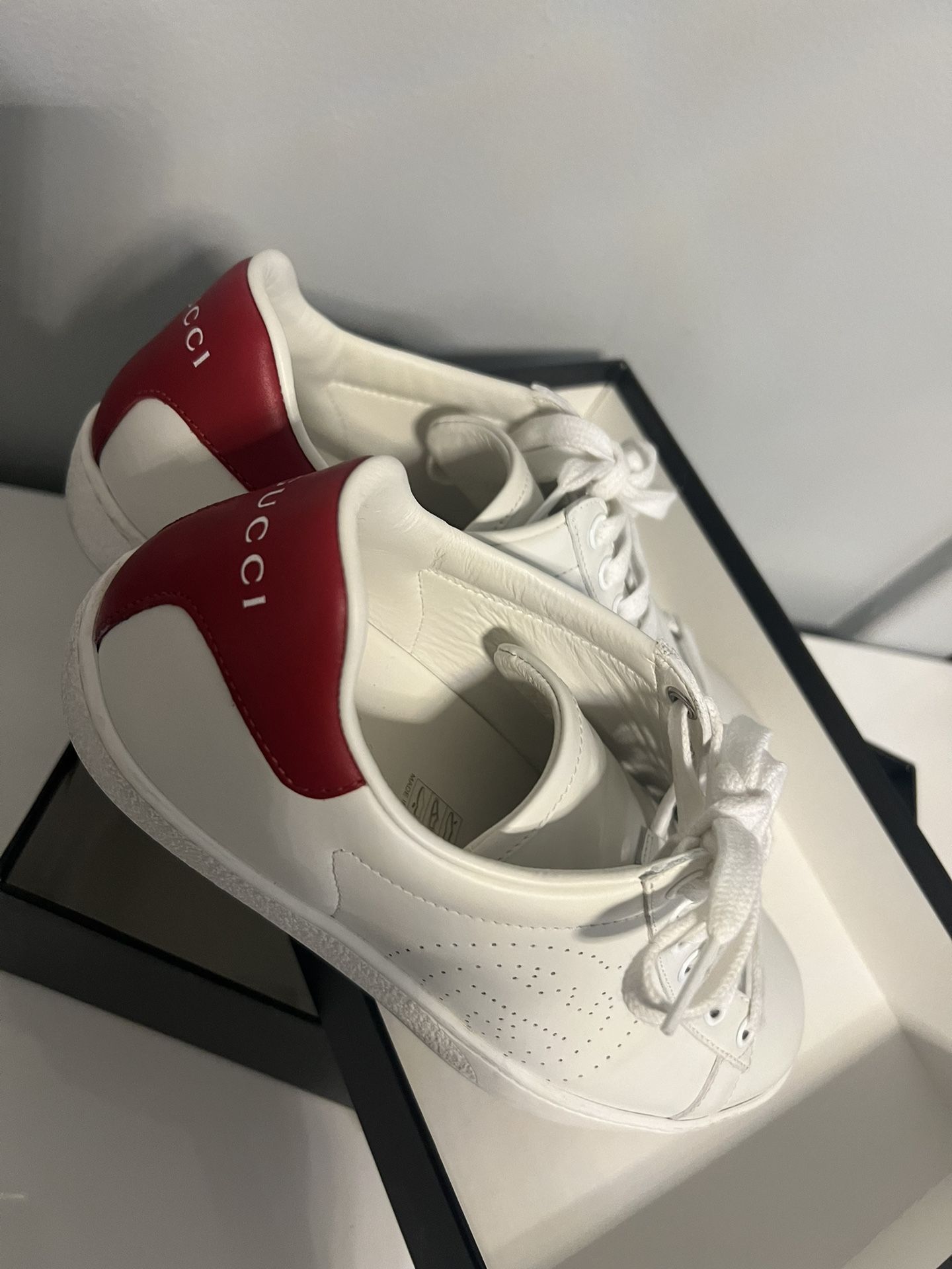 Gucci Women’s Sneakers W 36.5