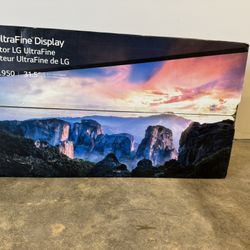 🔥 LG UltraFine 32” 4K Monitor – NEW IN BOX – 32UL950 🔥