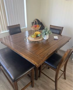 Comedor semi Nuevo