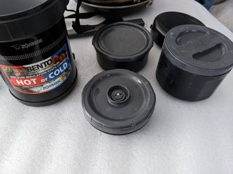 Various Zojirushi Ms and Mr Bentos