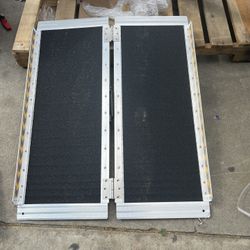 Portable Wheelchair Ramp Aluminum Folding 