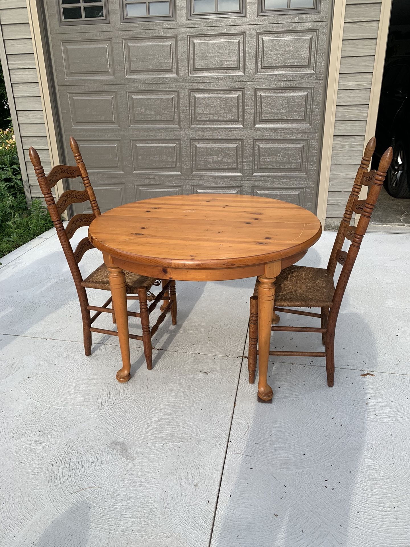 Solid Wood Pine Farmhouse Kitchen Or Dining Table With Leaf for 4 - 6 Plus 2 Chairs