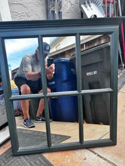 Wall mirror