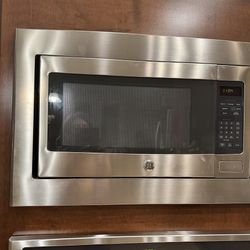 Microwave Counter Top That You Used With The Trim Or With Out 