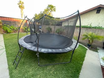 14 ft Trampoline