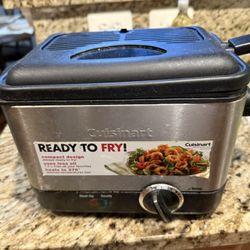 Cuisinart Compact Deep Fryer