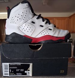 Air Jordan 6 Retro PS Kids Size 1Y