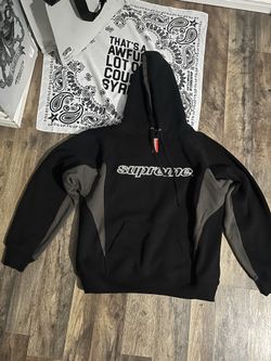 Supreme hoodie