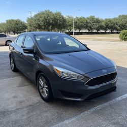 2016 Ford Focus