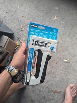 Staple gun