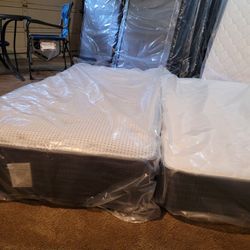Twin Mattress And Boxspring Set 