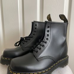Dr Martens Smooth Black Leather Boots 