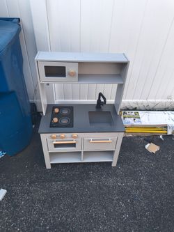 Wooden Kids Play Kitchen Set