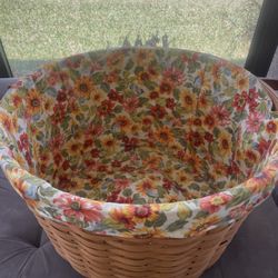 Longaberger Handmade Woven Wood Storage Basket Floral Liner Round Handle 2007