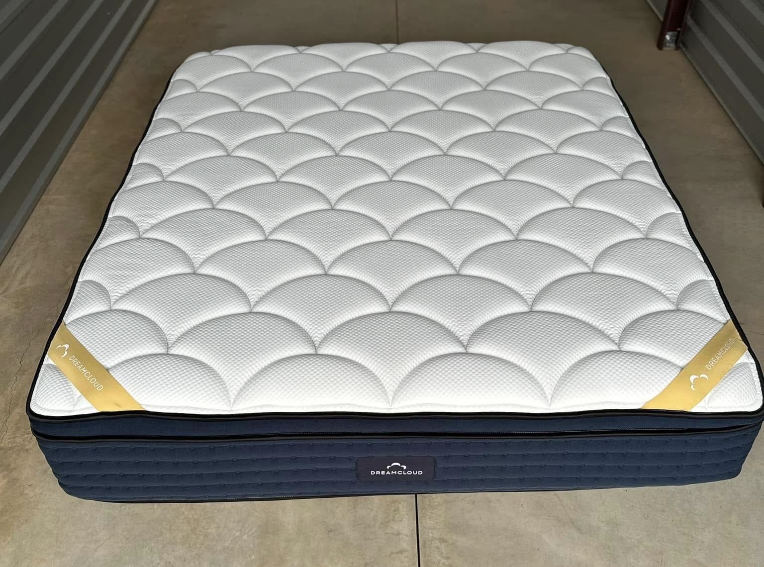 Dreamcloud Premier Rest Cal King Mattress