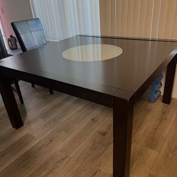 Dining table with chairs