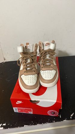 Nike Court Borough Mid Sneakers Size 6