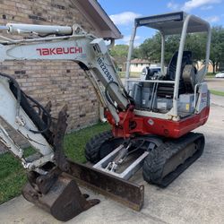 2014 228 Takeuchi Mini Excavator 