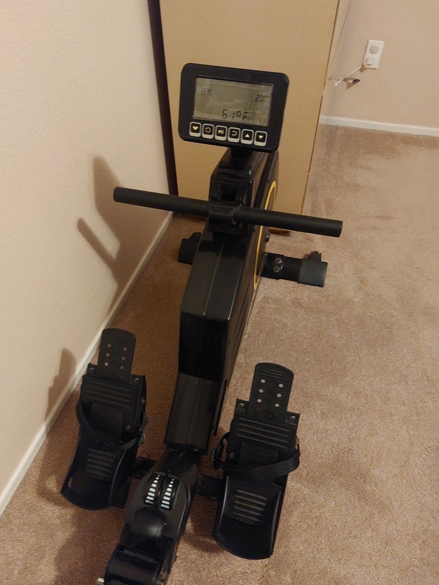 Circuit Fitness Foldable Rowing Machine