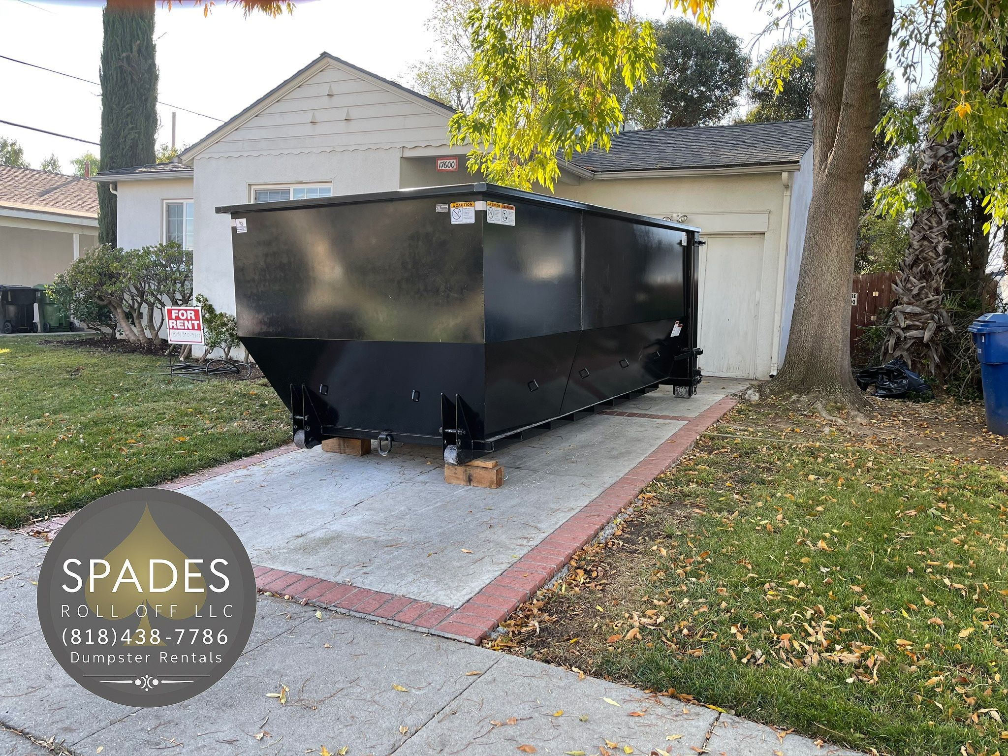 Trash Bin/ Waste Container