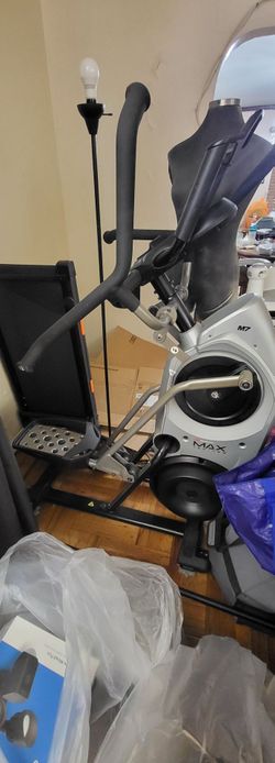 Bowflex Max Trainer M7 Elliptical
