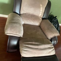 couches Recliners With Table And Lamp