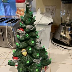 Vintage Ceramic Mouse Christmas Tree
