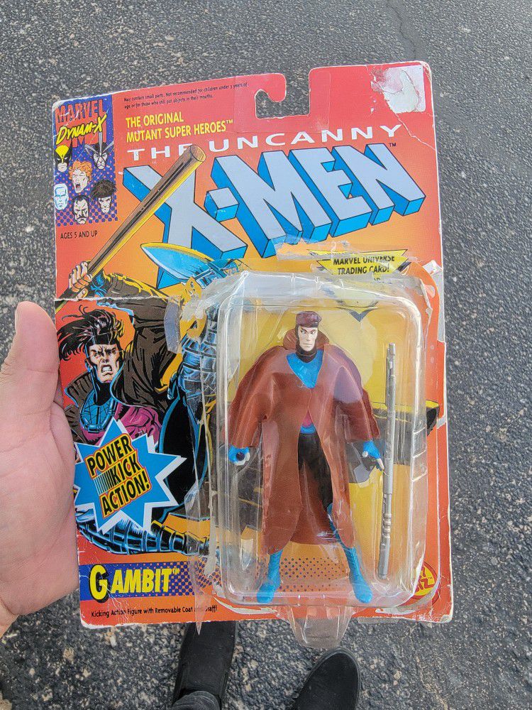1993 Marvel The Uncanny X-Men Action Figure Gambit  Power Kick Action 