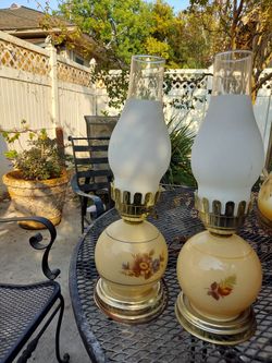 2 Lamps