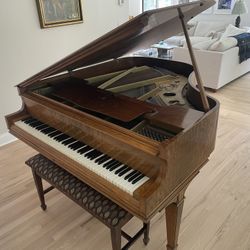 Free Baby Grand Piano