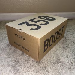 Yeezy Boost 350 V2 Static - Very Used Condition!