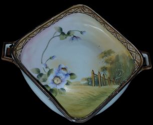 Lovely Nippon hand painted dish w handles