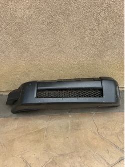 Toyota FJ cruiser front bumper
