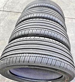 235/45/18 Michelin 📍📍 Vendo un set de llantas con 80% de vida las 4 📍🌟