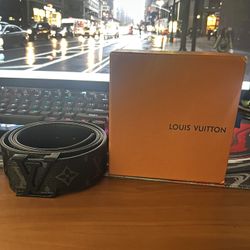 Louis Vuitton Belt Black