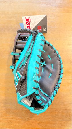 Brand New Wilson A2K 1679SS 12.5” Baseball First Base Mitt - RHT