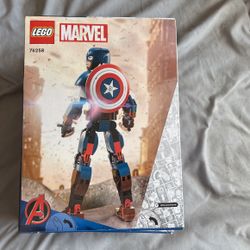 Marvel Captain America Construction Figure 