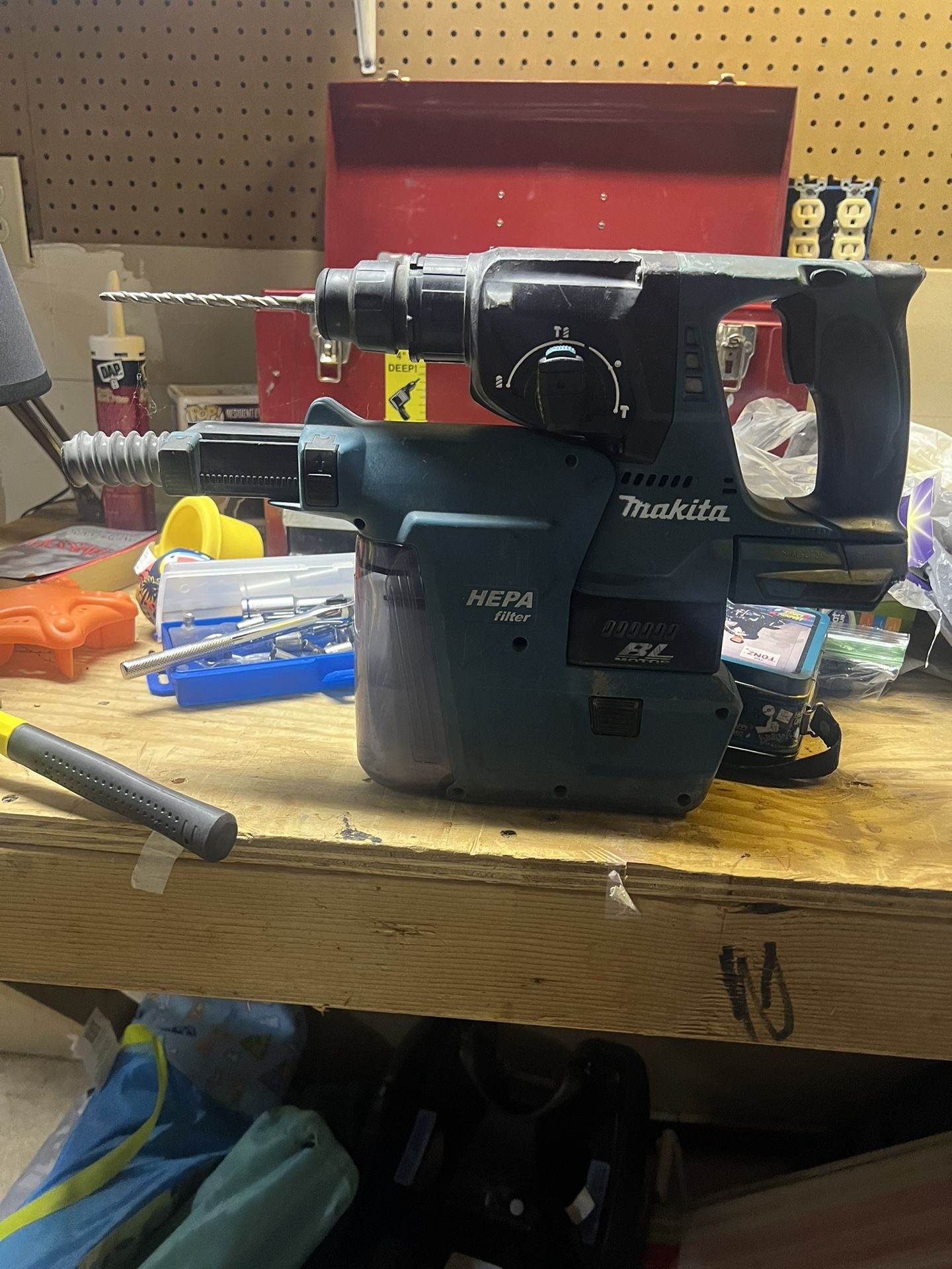 Makita Rotary Drill And Vacuum Attachment