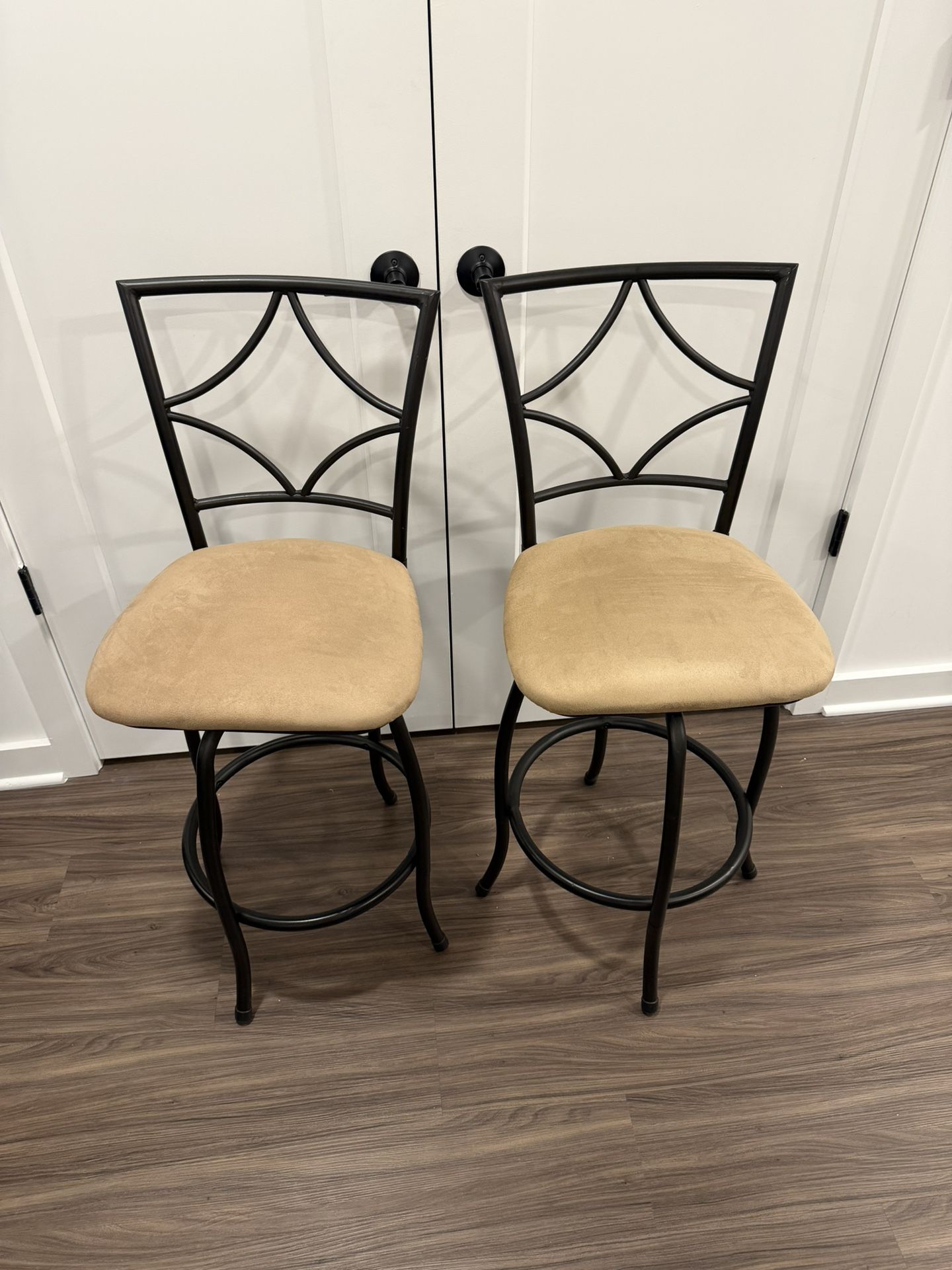 Set (2) bar stools